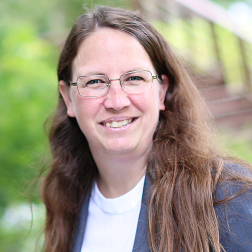 Teri MacNabb